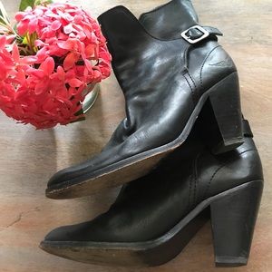 Zadig and Voltaire boots black leather